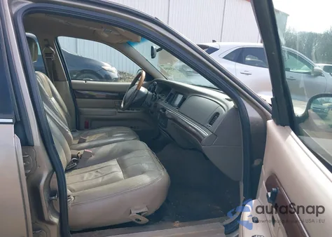 2003 Mercury Grand Marquis Ls z USA, uszkodzony, nr VIN 2MEFM75W83X637565